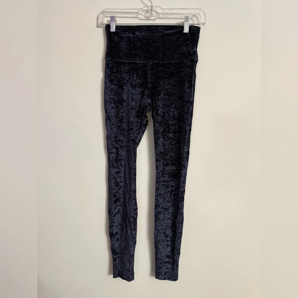 Lululemon Align Super High Rise Pant 28" Crushed Velvet Black Womens Size 6 - Picture 1 of 7